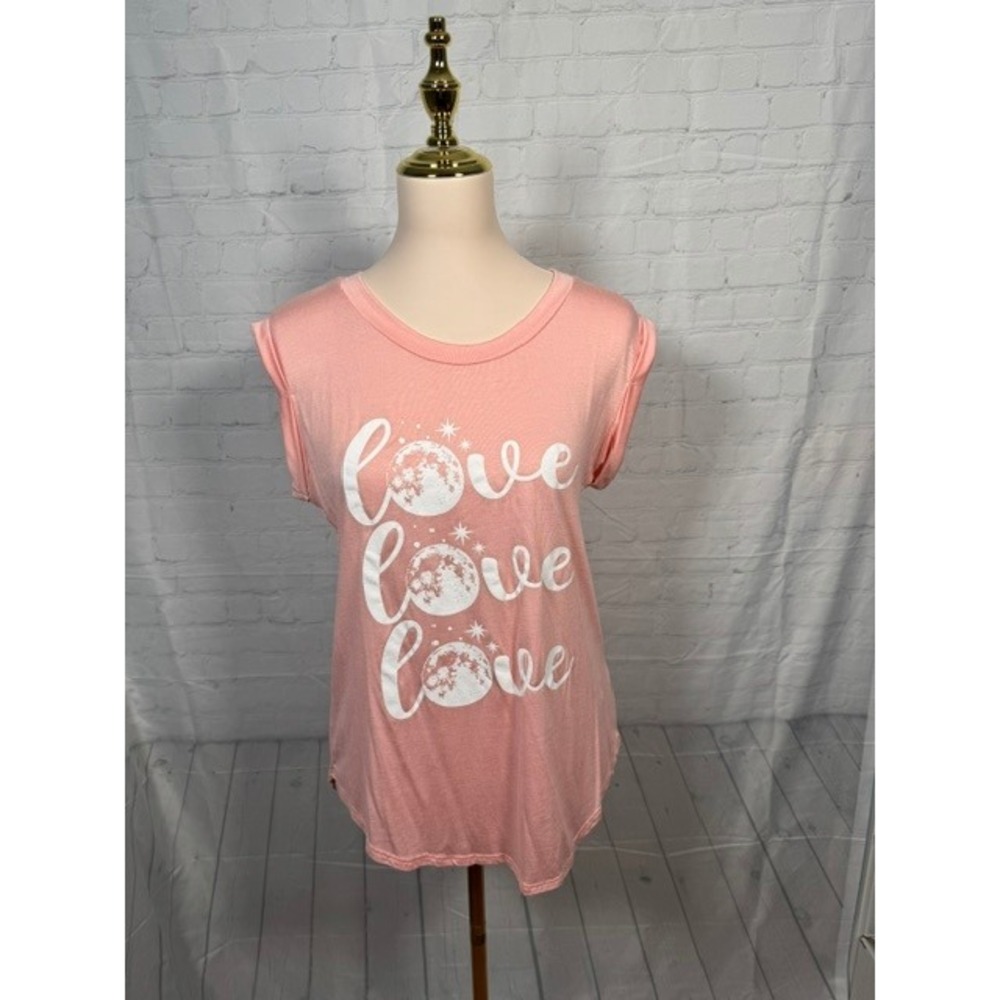 NWT Funky Pink Love Moon Celestial Graphic Tee Women's S Pink Rolled Sleeve
